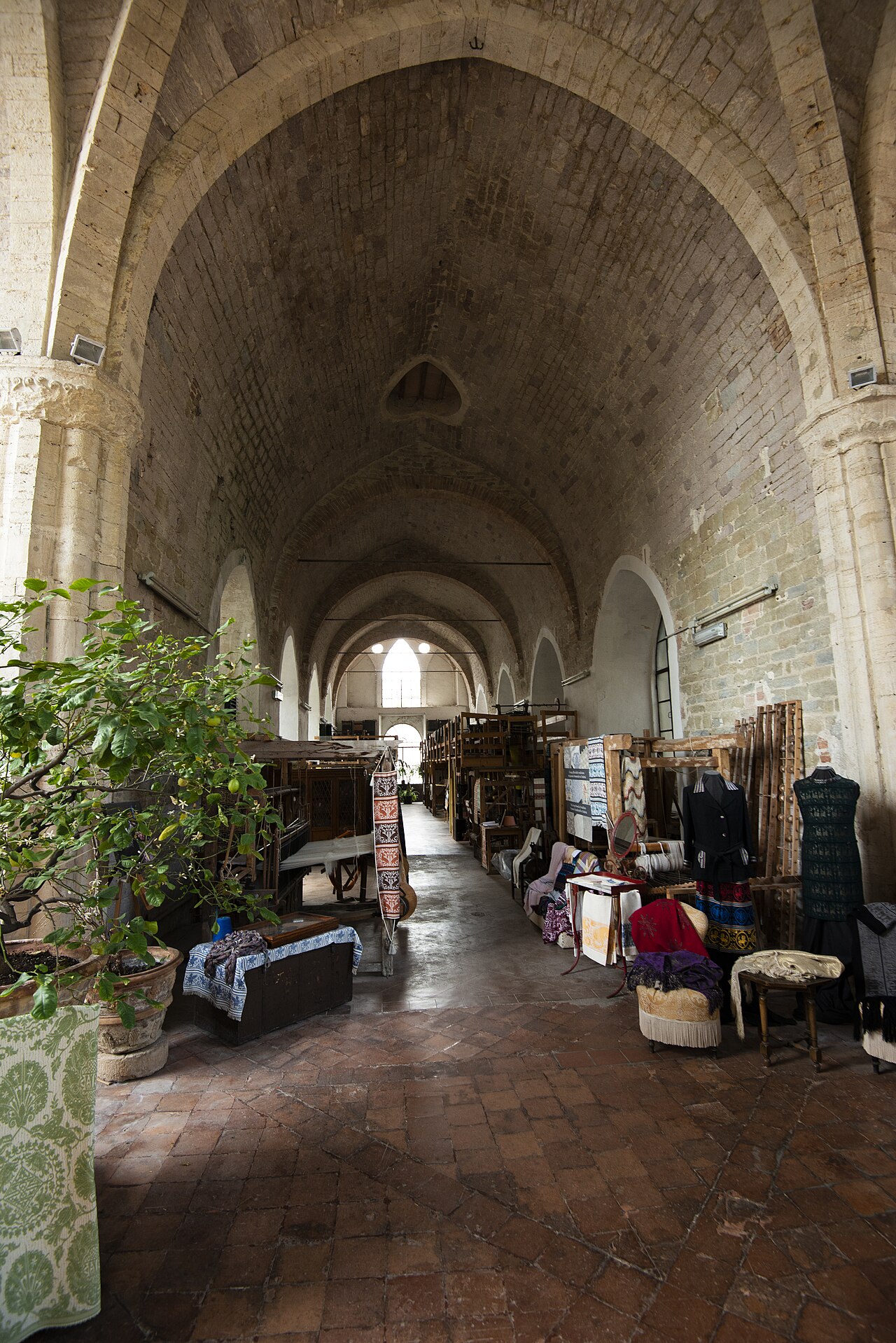 Historic weaving looms in the Giuditta Brozzetti atelier in Perugia.